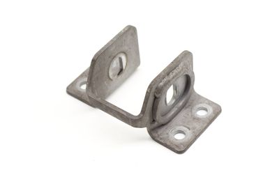 LOWER TRACK CONTROL ARM BRACKET (REAR) 420407457H