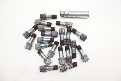 M14X1.5 Spline Drive Wheel Lug Bolt Set w/ Key