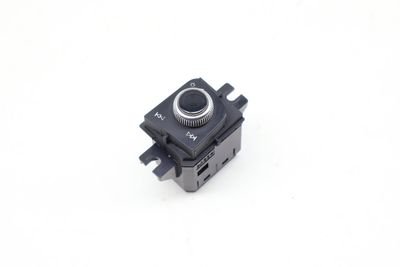 MEDIA POWER / VOLUME SWITCH KNOB 8W1919616