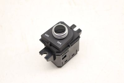MEDIA POWER / VOLUME SWITCH KNOB 8W1919616D