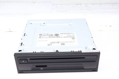 MMI / Multimedia Control Unit (MIB2) 2GM035844A