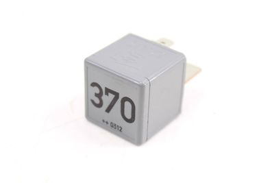 MULTIFUNCTION RELAY # 370 8D0951253