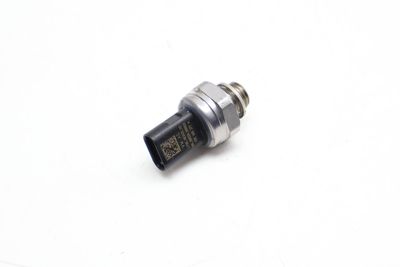 OIL PRESSURE SENSOR / SWITCH 05E906277A