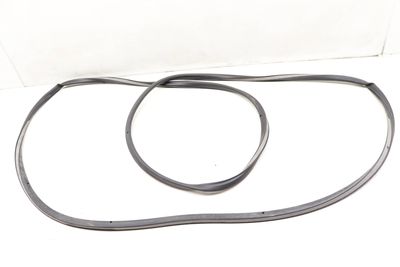 OUTER DOOR SEAL / WEATHER STRIPPING 7P0837911A