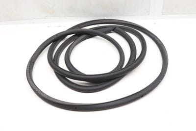 OUTER DOOR SEAL / WEATHER STRIPPING 80A839911E