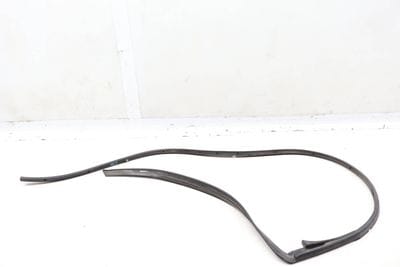 OUTER DOOR SEAL / WEATHER STRIPPING 8N0837702B