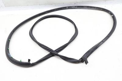 OUTER DOOR SHELL SEAL / WEATHER STRIPPING 8E0839912N