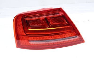 OUTER LED TAIL LIGHT / LAMP 4H0945095A