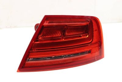 Outer LED Tail Light / Lamp 4H0945096A