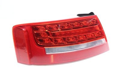 Outer LED Tail Light / Lamp 8T0945095E