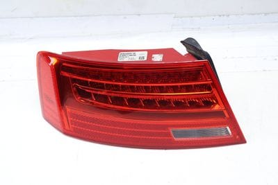 Outer LED Tail Light / Lamp 8T0945095J