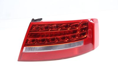 OUTER LED TAIL LIGHT / LAMP 8T0945096E