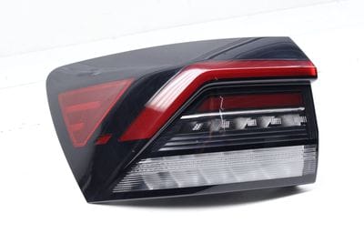 Outer Quarter-Mounted LED Tail Light / Lamp Assembly 2GJ945096B