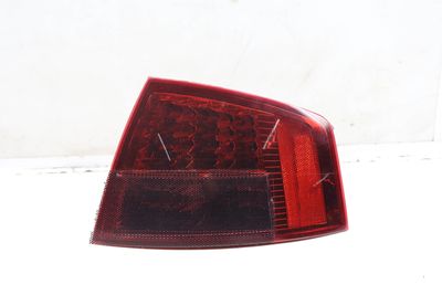 OUTER / QUARTER TAIL LIGHT / LAMP 4E0945096D