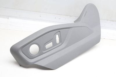 Outer Seat Switch Trim / Panel 4M0881325K