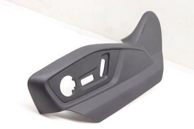 Outer Seat Switch Trim / Panel 4M8881325