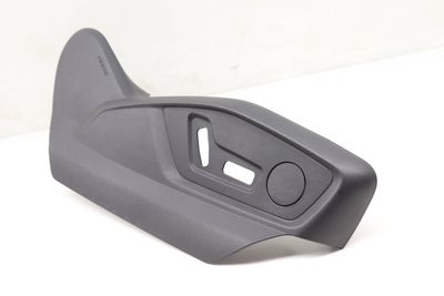 Outer Seat Switch Trim / Panel 4M8881326