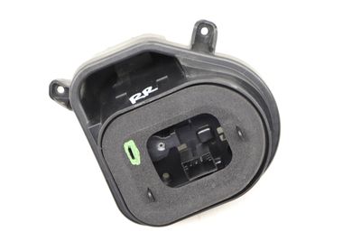 OUTER TAIL LIGHT BULB HOLDER / SOCKET 5N0945258D