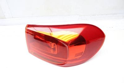 Outer Tail Light / Lamp 5N0945096R