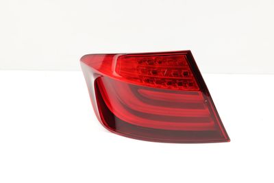 OUTER TAIL LIGHT / LAMP 7203231
