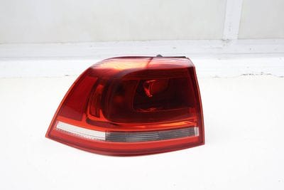 Outer Tail Light / Lamp 7P6945095E