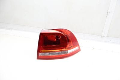 Outer Tail Light / Lamp 7P6945096E