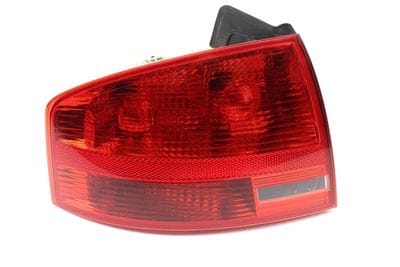Outer Tail Light / Lamp 8E5945095A