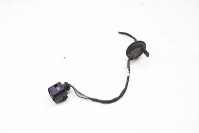 Outer Tail Light / Lamp Wiring Connector Pigtail