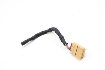 OUTER TAIL LIGHT / LAMP WIRING CONNECTOR / PIGTAIL