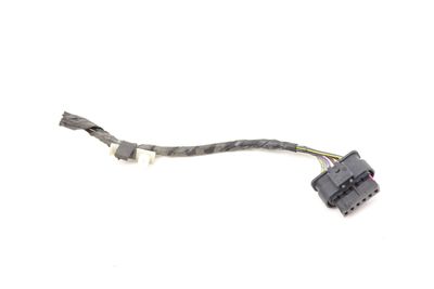 OUTER TAIL LIGHT / LAMP WIRING CONNECTOR PLUG / PIGTAIL