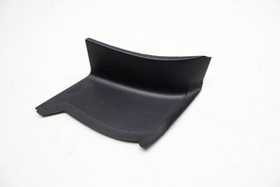 Outer Tail Light Trim