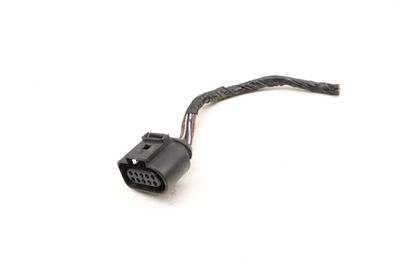 OUTER TAIL LIGHT WIRING CONNECTOR / PIGTAIL