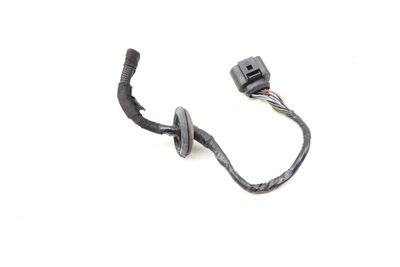 Outer Tail Light Wiring Connector / Pigtail