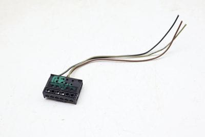 Outer Tail Light Wiring Harness Connector / Pigtail 6984754