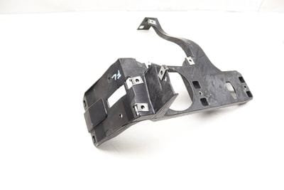 PANEL / FRAME MOUNT BRACKET 7008847
