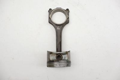 Piston / Connecting Rod 077107099F
