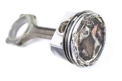 PISTON / CONNECTING ROD 078107065AN