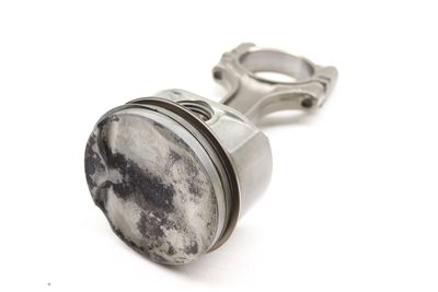 Piston / Connecting Rod
