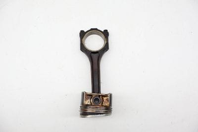 Piston w/ Connecting Rod 022107065G