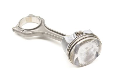Piston w/ Connecting Rod 04E107065GP