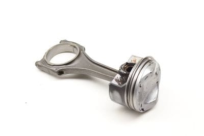 Piston w/ Connecting Rod 06E107065EE