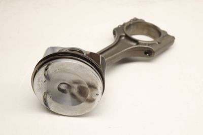 PISTON w/ CONNECTING ROD 06H107065DD