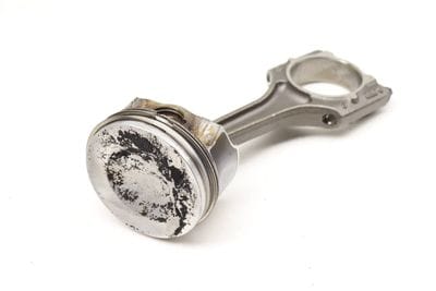 Piston w/ Connecting Rod 06H107065DM