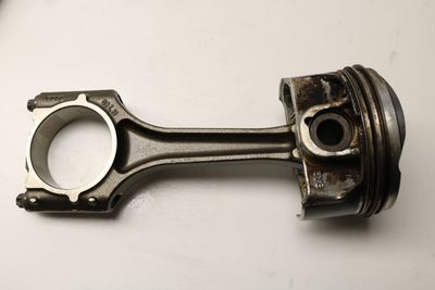 PISTON w/ CONNECTING ROD 06L107103E