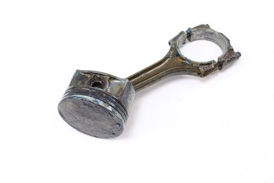 PISTON w/ CONNECTING ROD 078107065AF