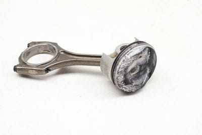 Piston w/ Connecting Rod 079107066CS