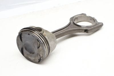 Piston w/ Connecting Rod 079107066EN
