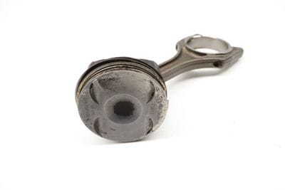Piston w/ Connecting Rod 079107066EN