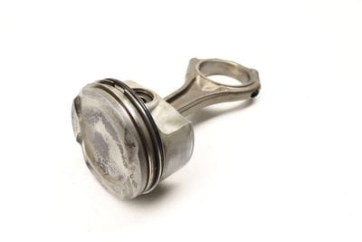 Piston w/ Connecting Rod 11247565233