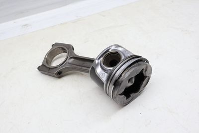 Piston w/ Connecting Rod 11257799883